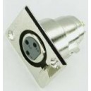 гнездо CANON "XLR" на корпус.